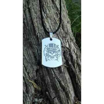 Egyedi rozsdamentes acél medál – nyaklánc vagy kulcstartó