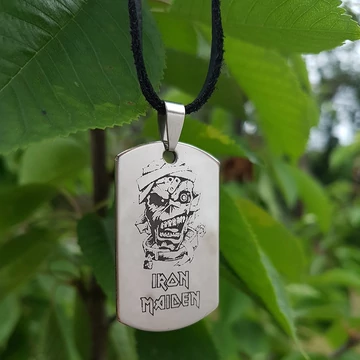 Egyedi rozsdamentes acél medál – nyaklánc vagy kulcstartó