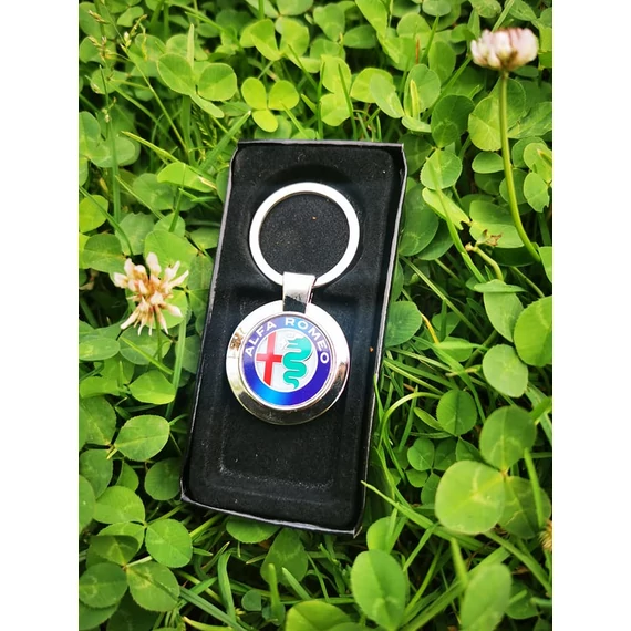 Egyedi szublimált kulcstartó – tartós, fém betétes ajándék