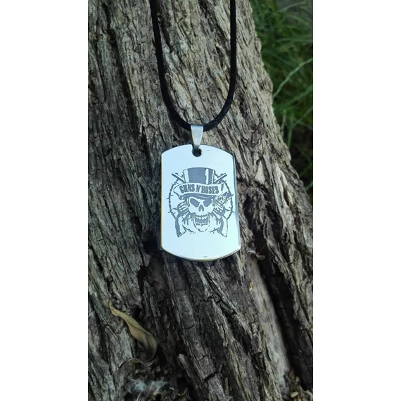 Egyedi rozsdamentes acél medál – nyaklánc vagy kulcstartó