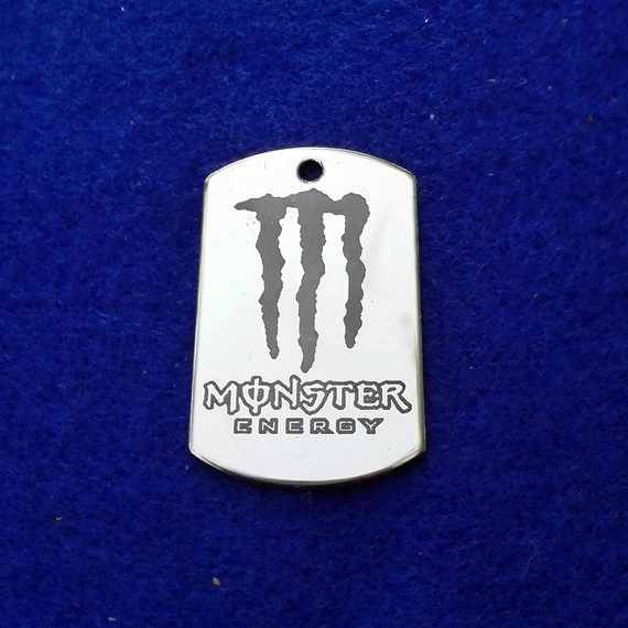 Egyedi rozsdamentes acél medál – nyaklánc vagy kulcstartó