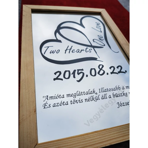 Two hearts one love – Gravírozott tükör ajándék utazóknak