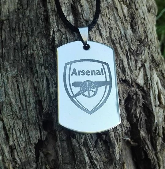 Arsenal címeres kulcstartó